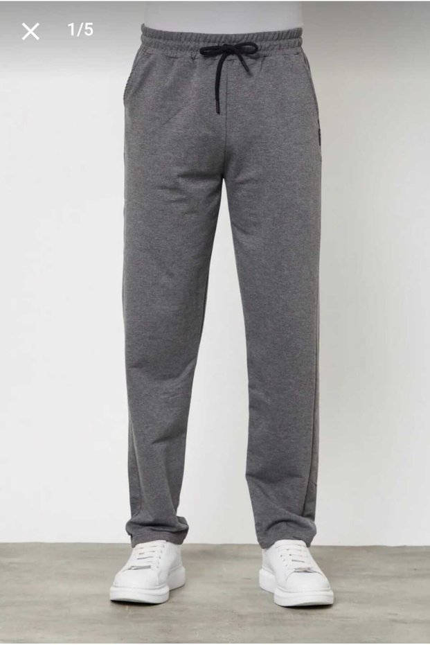 Loose Cut Baggy Fit Straight Leg-Comfortable Wear Tracksuit Bottom