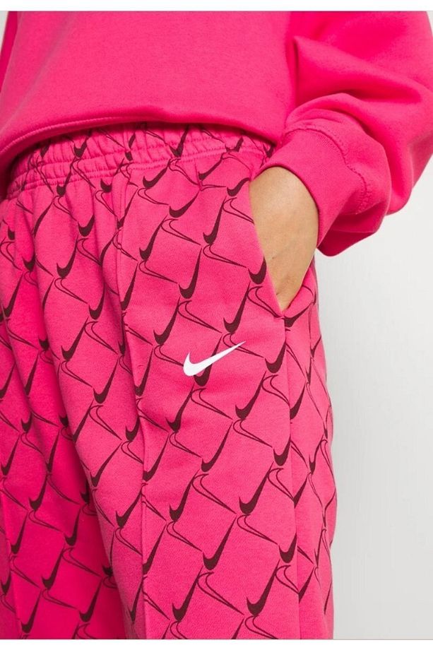 Oversized Joggers In Swoosh Print Kadın Eşofman Altı - 4