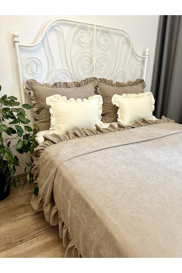 Fırfırlı Sütlü Kahve Yatak Örtüsü Çift Kişilik - 8