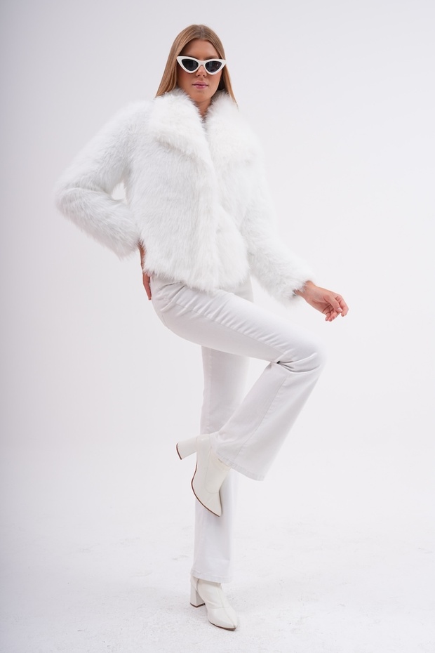 Geniş Yaka Kürk - 2