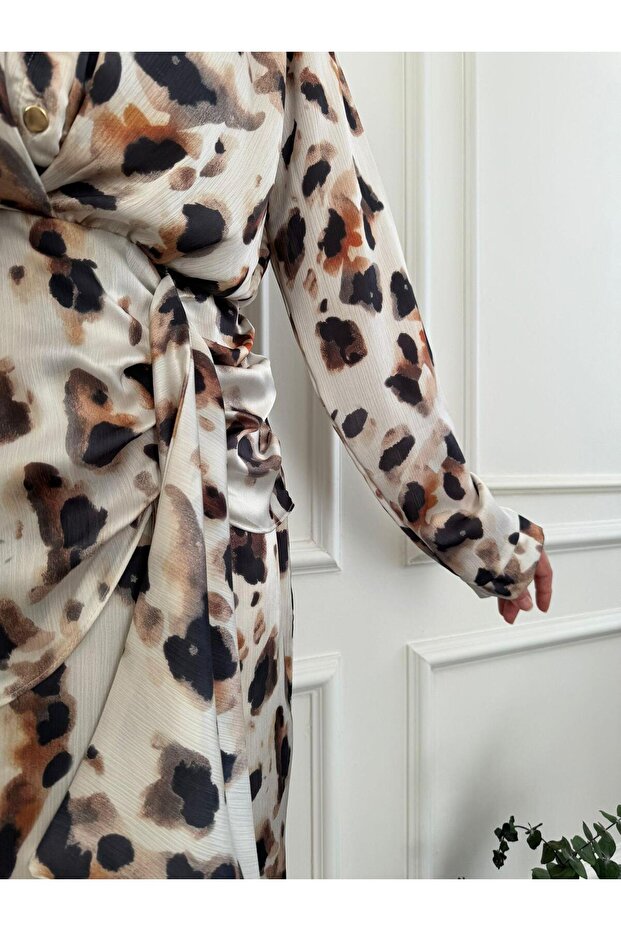 Satin Leopard Patterned Stylish Dress - 2
