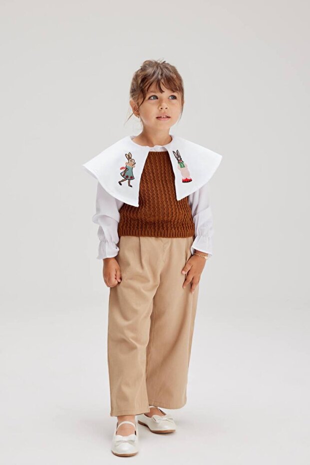 Unisex Gabardine Pleated Pants (the Product Is Only Pants, the Visual Combo Is Recommended)