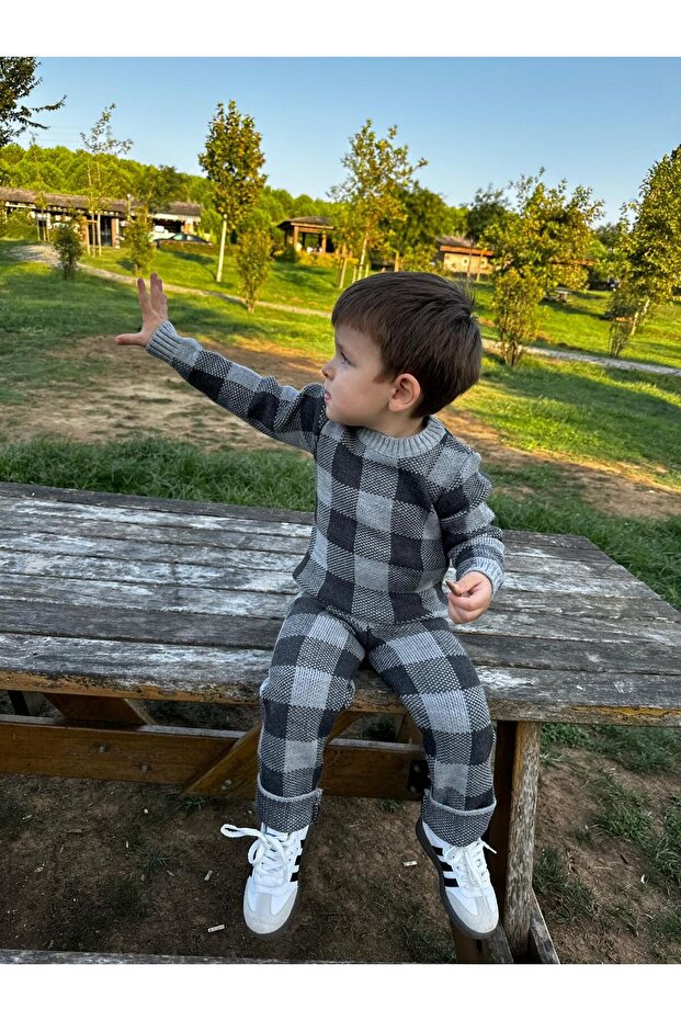 Tri̇ko Plaid Patterned Crew Neck Bottom and Top Set