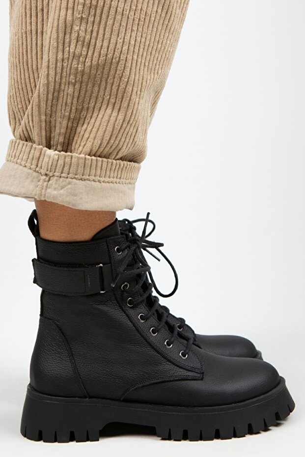 Adel Women's Genuine Leather Laced Black-Black Boots with Internal Zipper