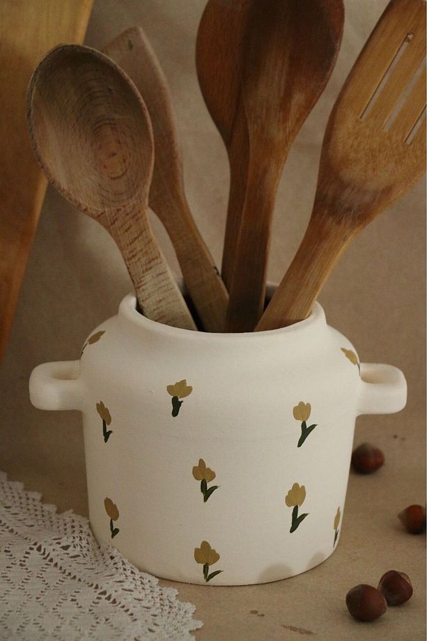 Mini Model Dekprarif Sade Çiçek Desenli Kulp Detaylı Vintage Vazo - 8