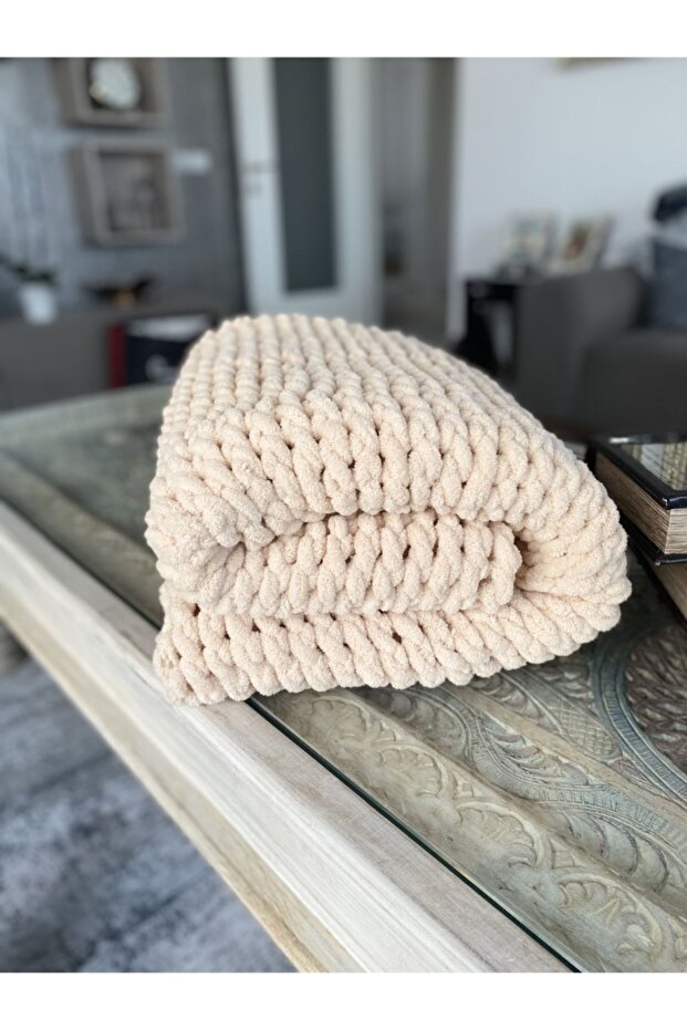 Krem Puffy El Örgüsü Battaniye - 3