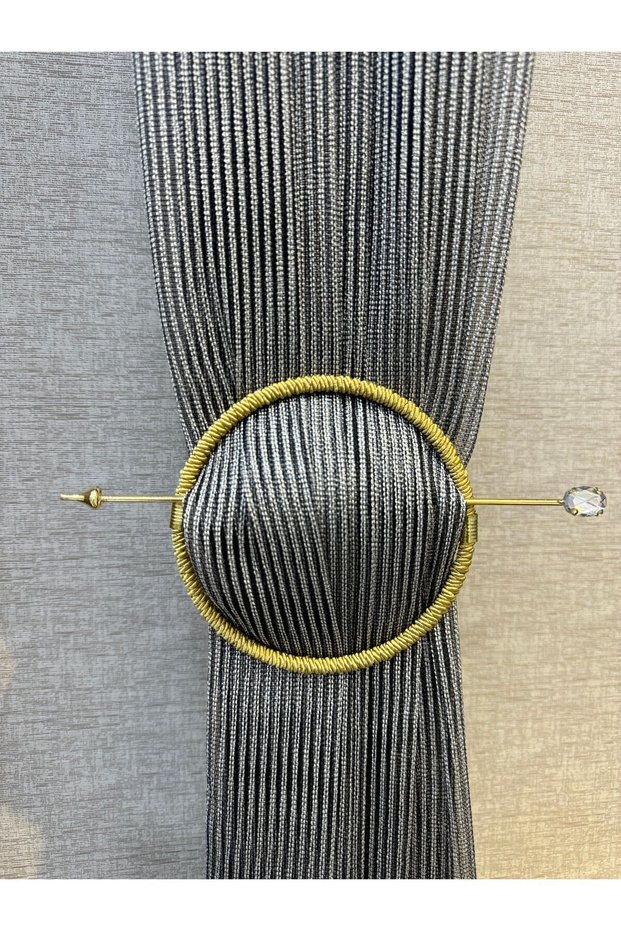 Luxury Curtain Binding Collecting Apparatus - Background and Tulle