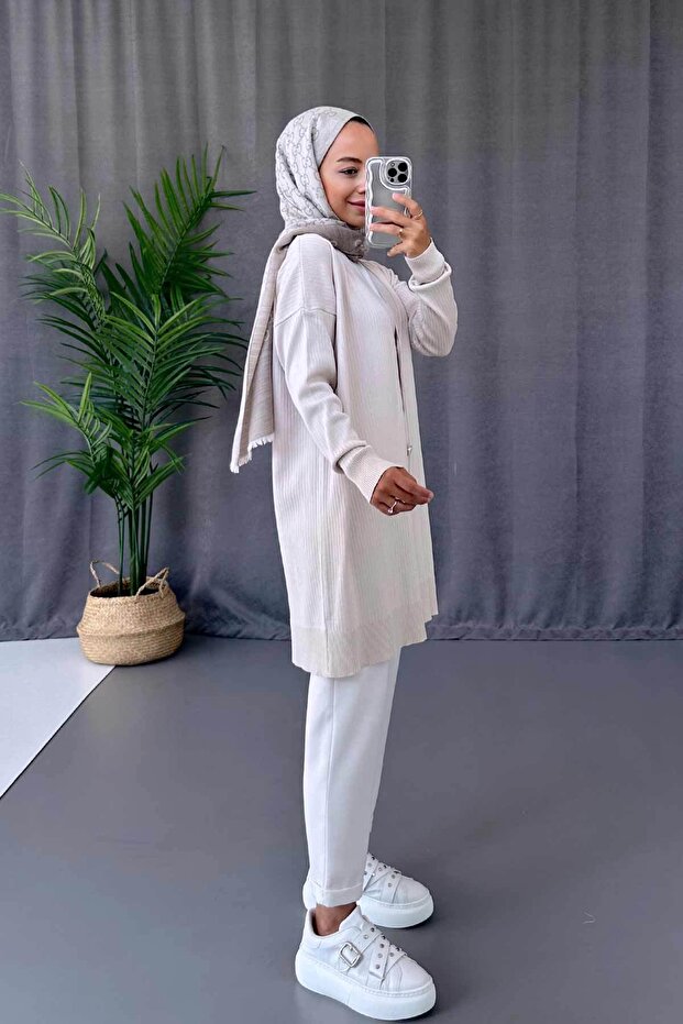 Mercerized Hijab Cardigan with Stone Color Button Ribbon - 2