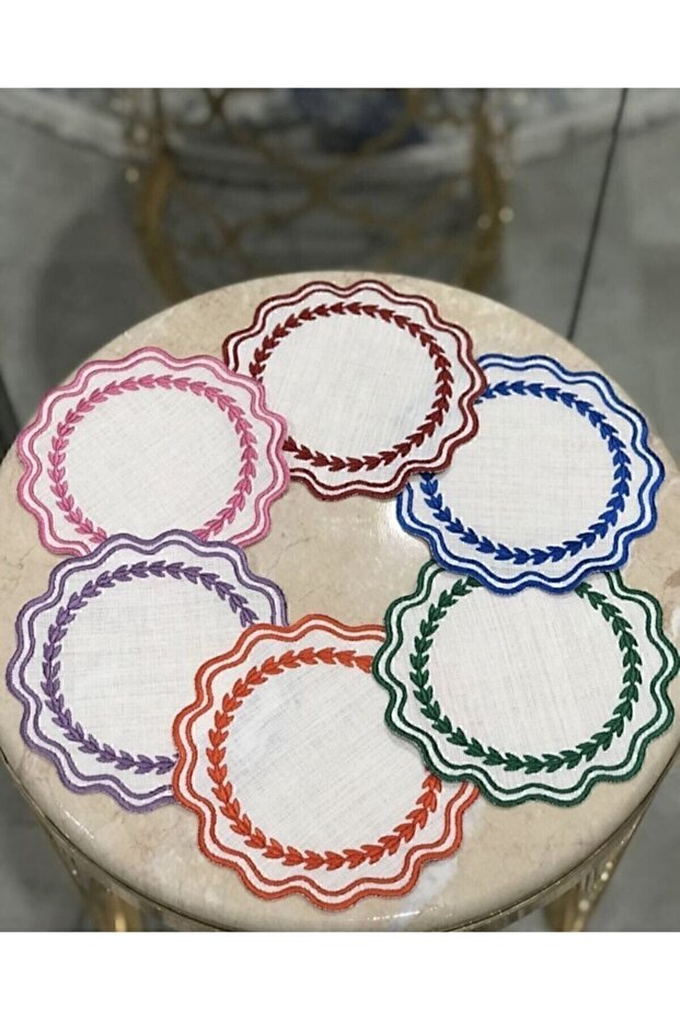 Chain Embroidery Cocktail Napkin