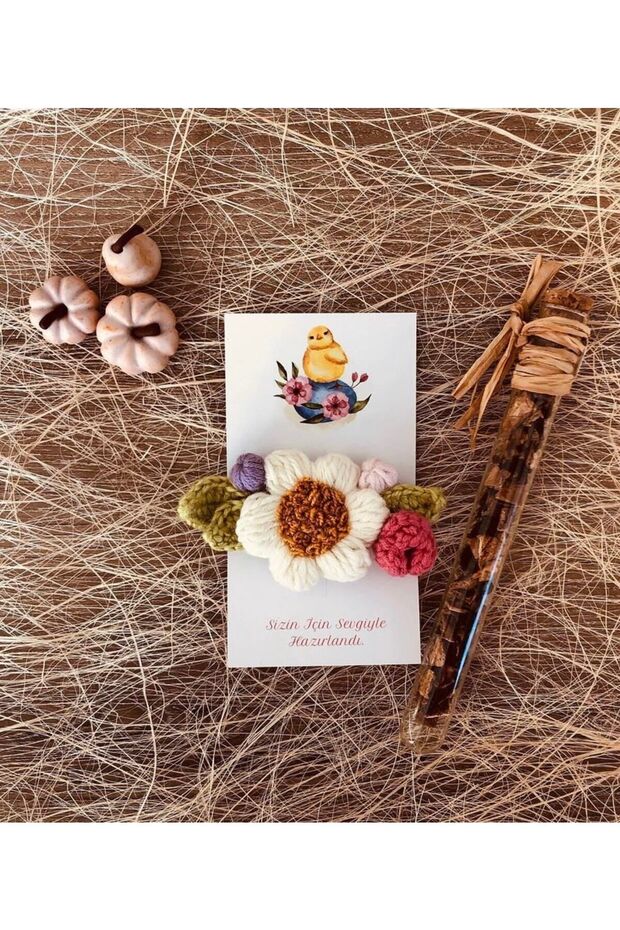 Daisy Bunch Knit Children And Adult Clip Buckle