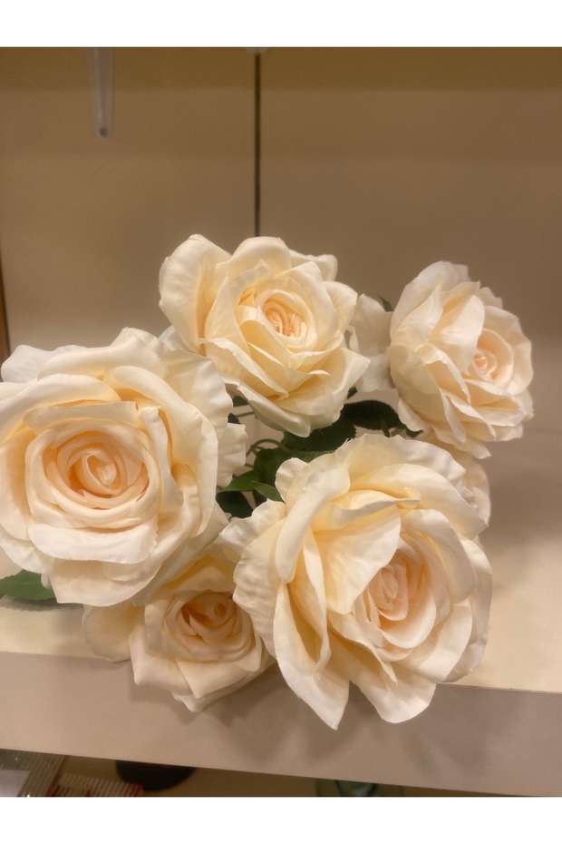 باقة الورد كريم متعدد - 1