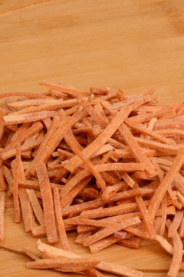Ev Yapımı Karabuğday Kapya Biberli Sebzeli Erişte Yeni Mahsül 250 gr - 3