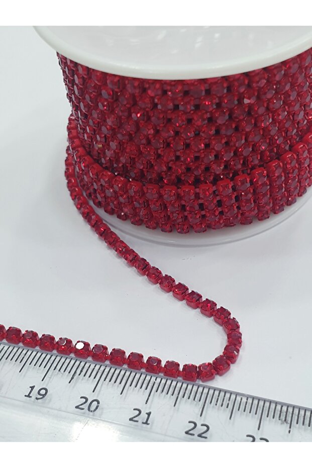 Stone Strip - Ss12 (2.5mm) Red (Roll of 9 Meters)