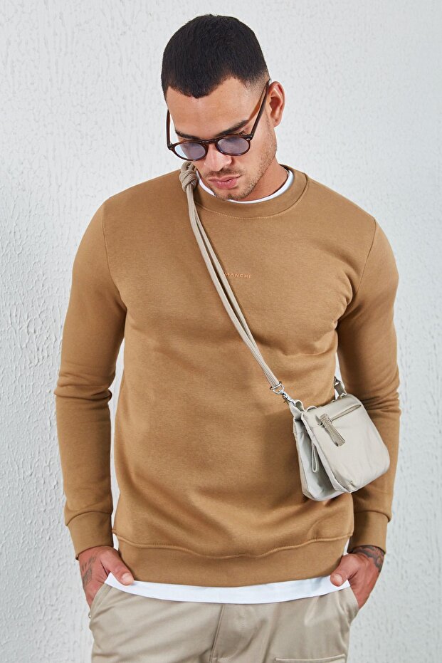 طاقم الرقبة الأساسية الحد الأدنى المطبوعة العرق التربة - 1