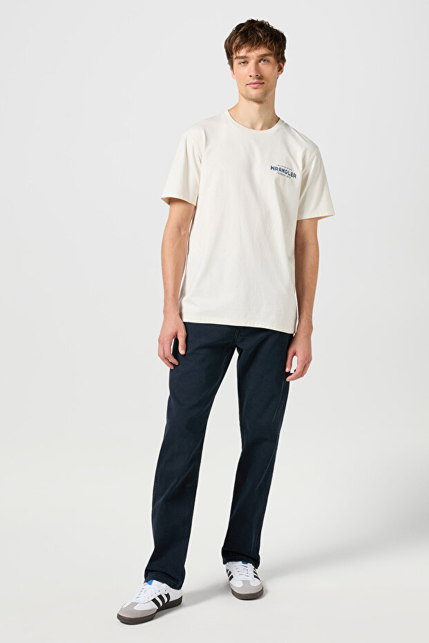 Vintage Graphic Patterned Tee - White - 2