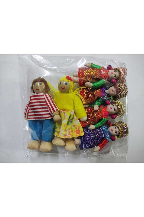 6'lı Ahşap Kukla Aile Seti - 2