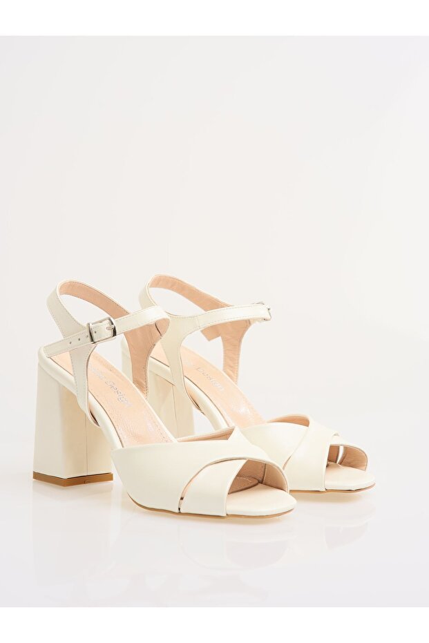 Wedding shoes, platform heel shoes, off-white heeled shoes