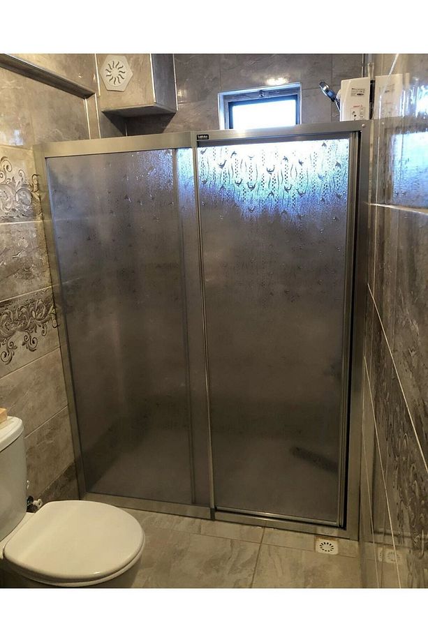 135 Cm Parlak Krom Renkli Mika Camlı Duşakabin - 1 Sabit 1 Kayar Kapılı - 3