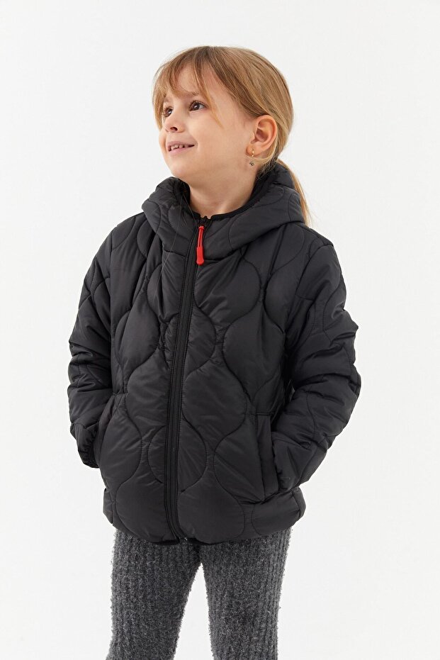 Girl's Onion Pattern Water and Windproof Fiber Black Hooded Coat