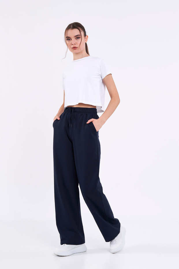 Women's Seasonal Loose Wide Comfortable Leg Navy Blue Sweatpants with Side Pockets