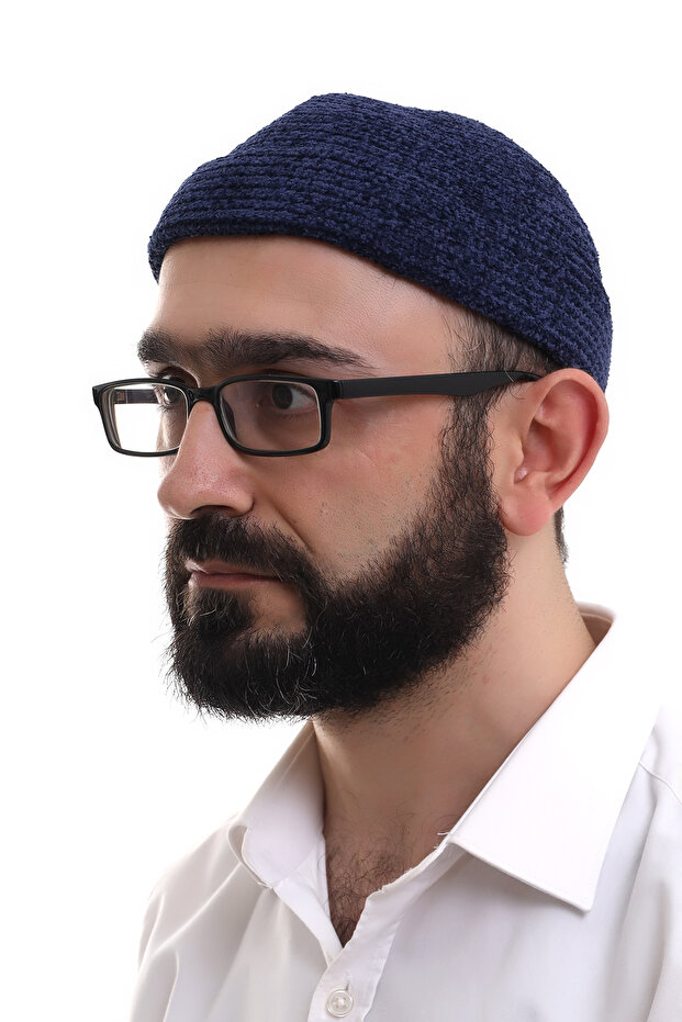 Navy Blue Folded Simple Pattern Winter Velvet Skullcap Hat