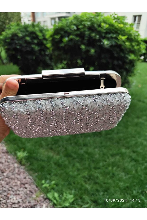 حقيبة سهرة منقوشة على الظهر موديل جديد - 2