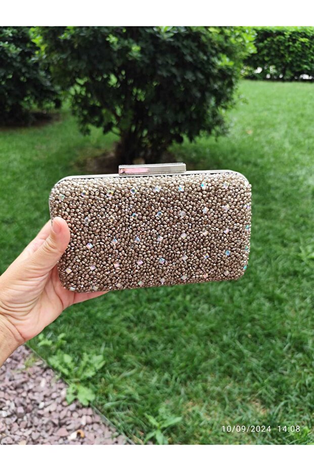 حقيبة سهرة منقوشة على الظهر موديل جديد - 5