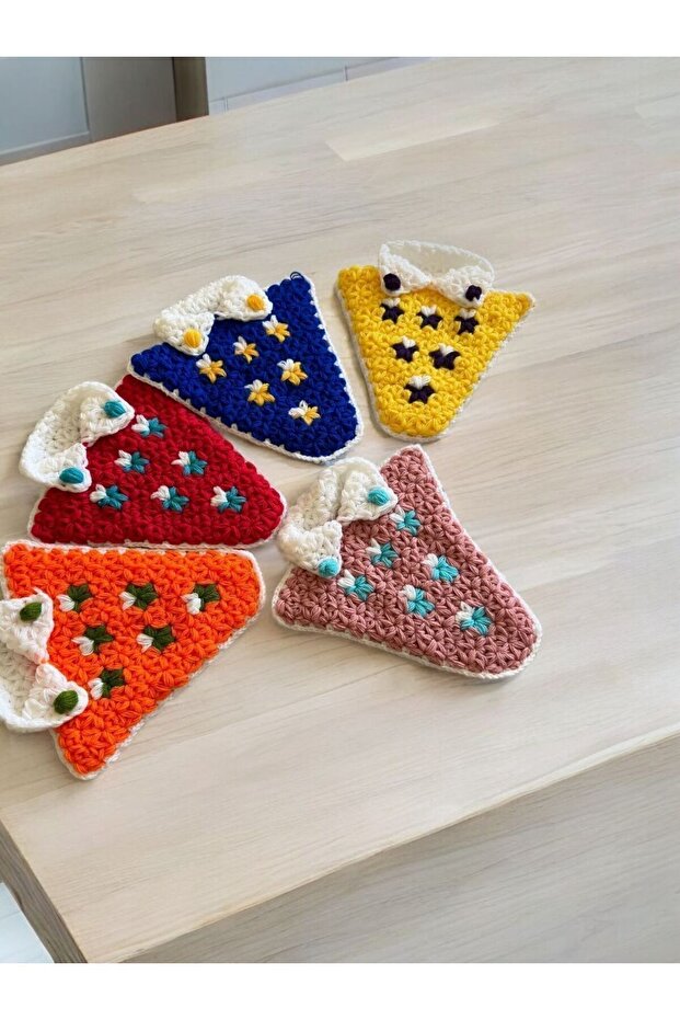 Hep Trend Hand Knitted 5 Colorful Heart Washcloths