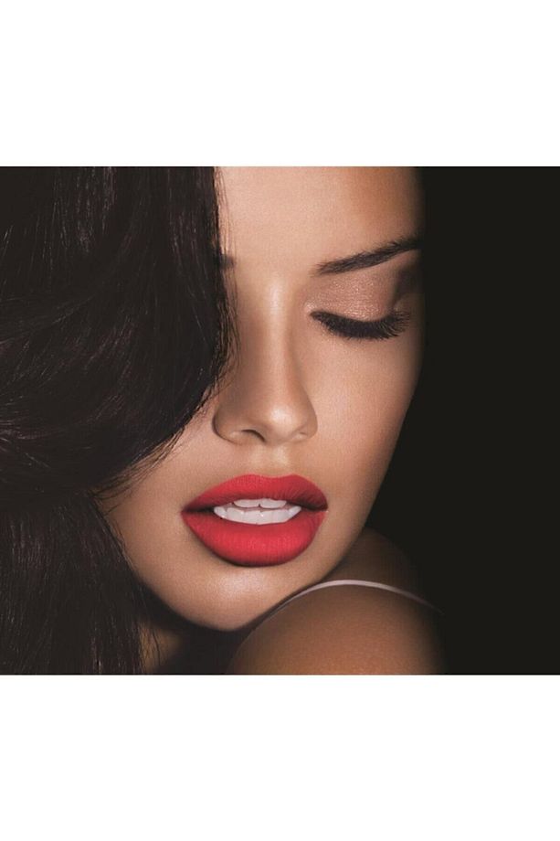 New York Color Sensational Kremsi Mat Ruj - 930 - 2