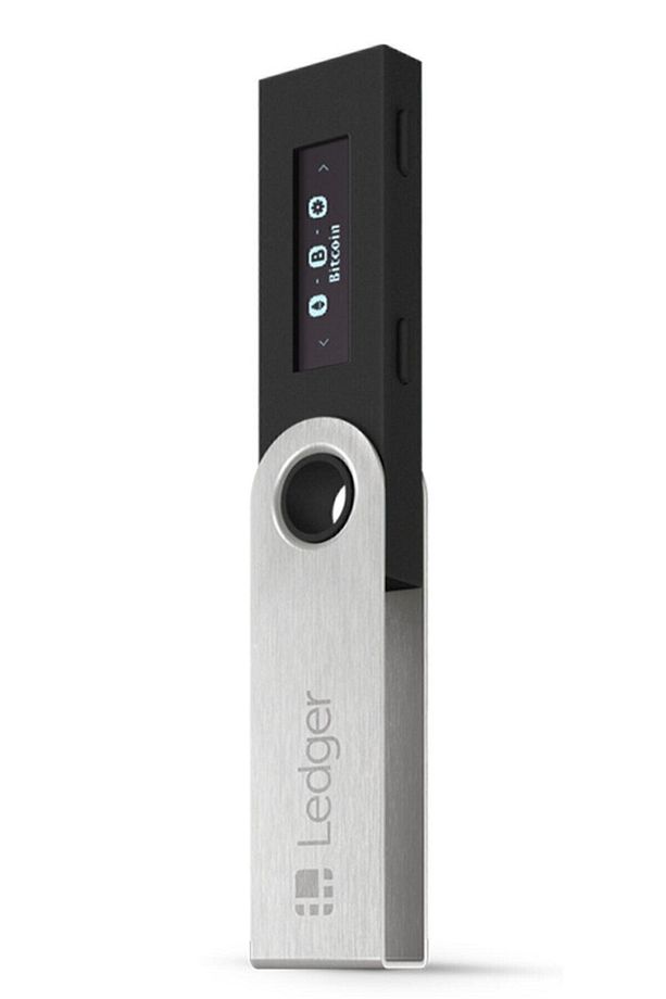 Nano S Plus Bitcoin Cüzdanı Siyah - 1