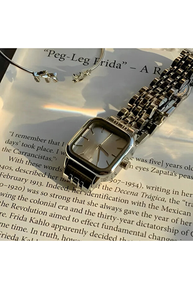 Retro Kordon Kadın Kol Saati - 7