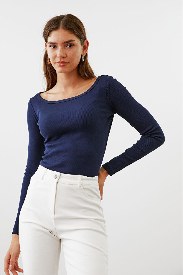 Kayık Yaka Basic  Body - 7