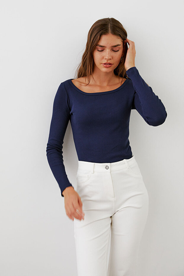 Kayık Yaka Basic  Body - 3