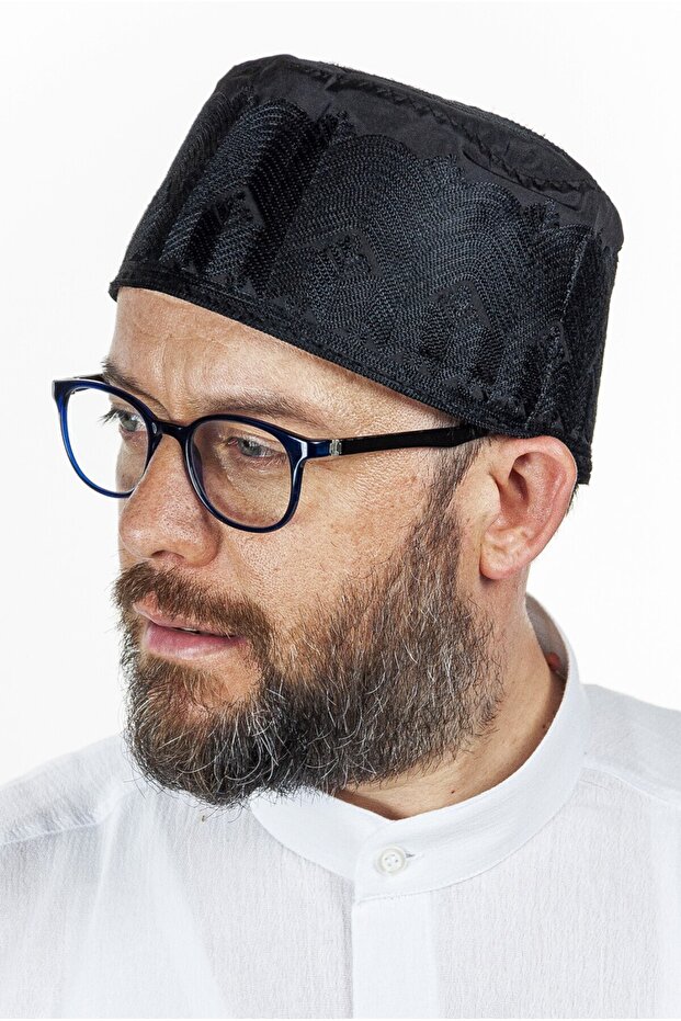 Topbaş embroidered patterned pattern fabric cap black - 1