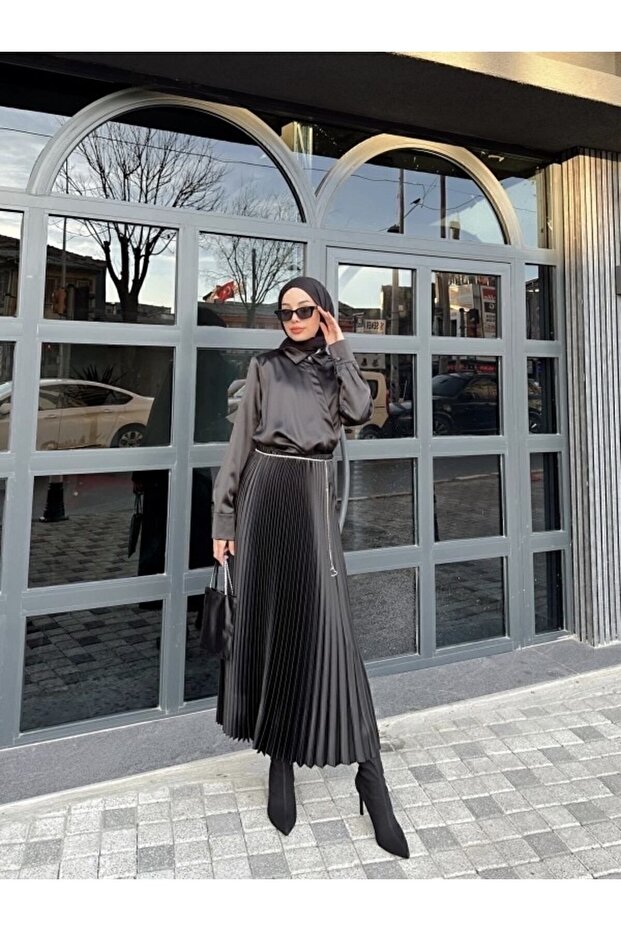 PLEATED SKIRT