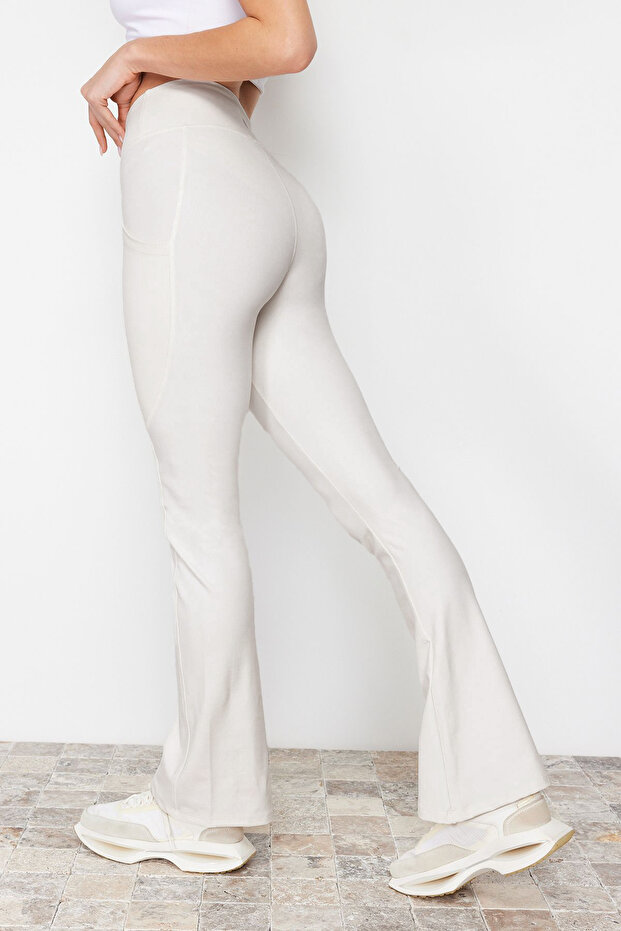 Ekru Fırçalı Soft Kumaş Reflektör Baskılı İspanyol Paça Yoga Örme Spor Tayt THMAW24TY00066 - 1