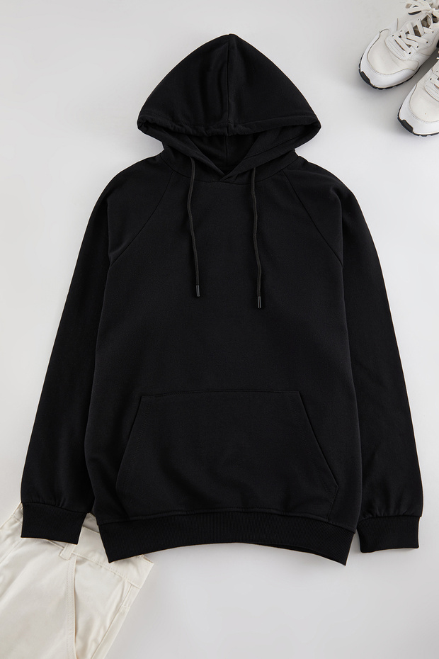 Siyah Basic Oversize/Geniş Kesim Kapüşonlu İçi Polarlı Sweatshirt TMNAW23SW00192 - 6