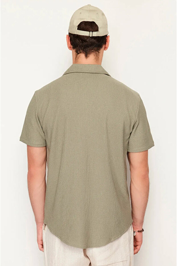 Yeşil Regular Fit Apaş Yaka Yazlık Gömlek TMNSS23GO00105 - 3