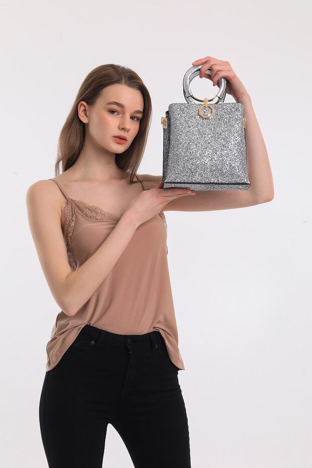 حقيبة يد وكتف نسائية منقوشة بحجر فضي ومقبض دائري وسلسلة