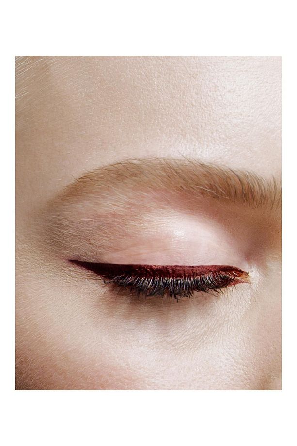 Mat Eyeliner - Matte Signature Eyeliner 05 Burgundy 30175266. - 4
