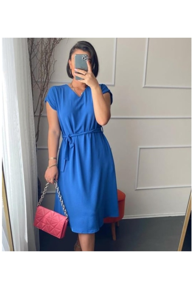 V-Neck Birded Ayrobin Dress