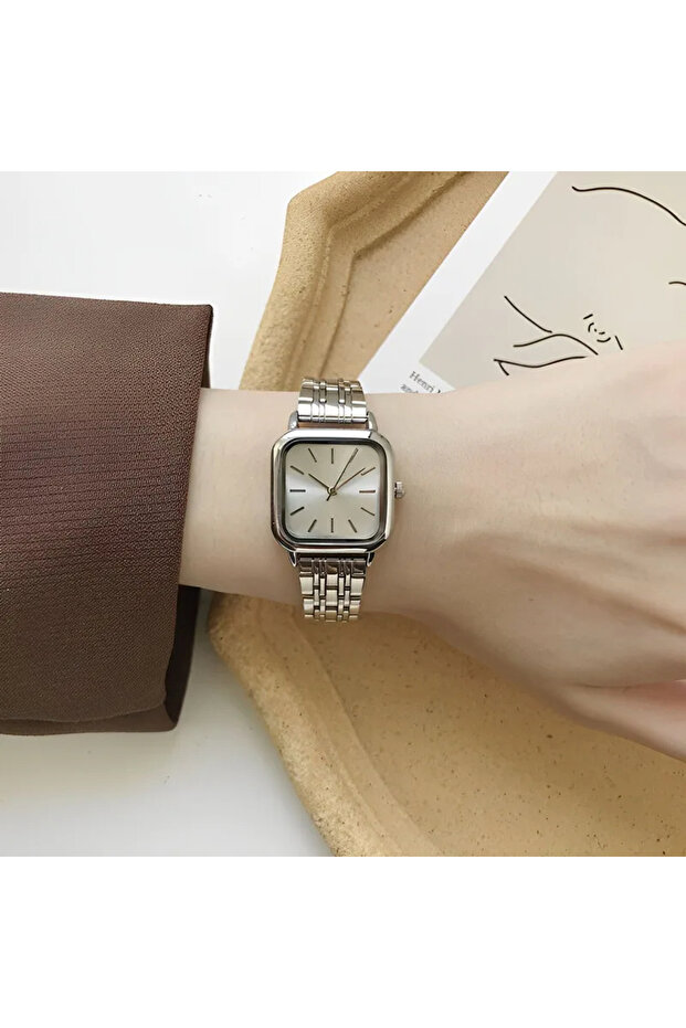 Retro Kordon Kadın Kol Saati - 1