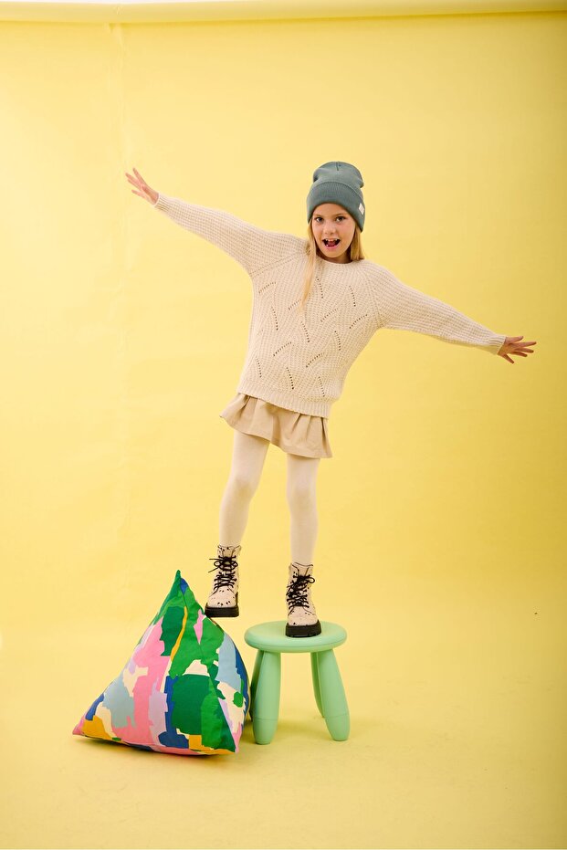 Girl's Knitted Patterned Crew Neck Sweater - Knitwear Sweater