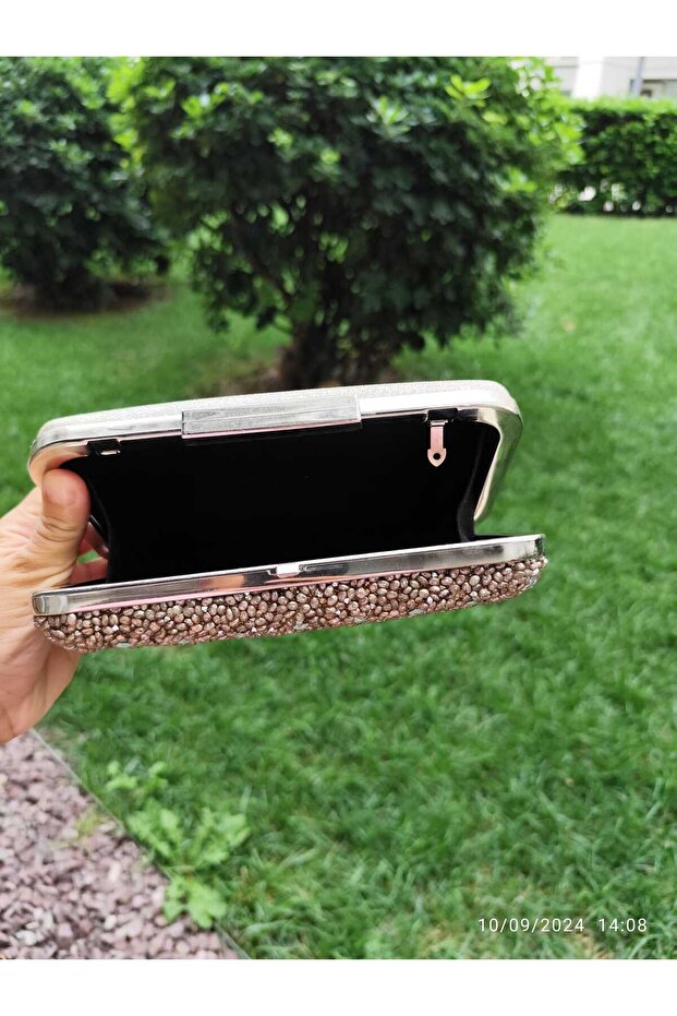 حقيبة سهرة منقوشة على الظهر موديل جديد - 2