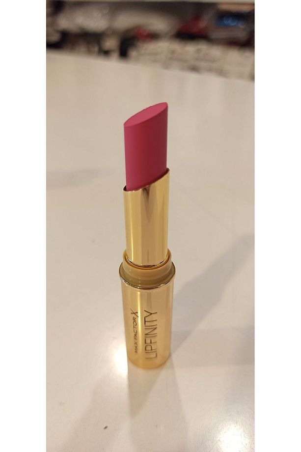 Uzun Süre Kalıcı Ruj - Lipfinity Long Lasting Lipstick 50 Just Alluring 96109786 - 4