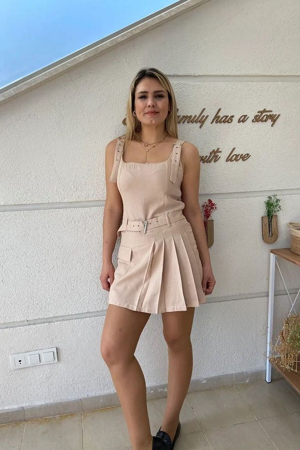 Salopet Detaylı Şort Etekli Mini Elbise - 4