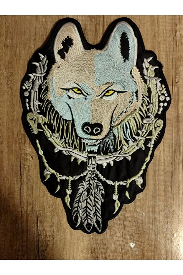 رقعة تزوير مطرزة على شكل ذئب - 1