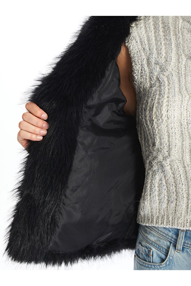 Damski płaszcz pluszowy - kołnierz kurtki - 3