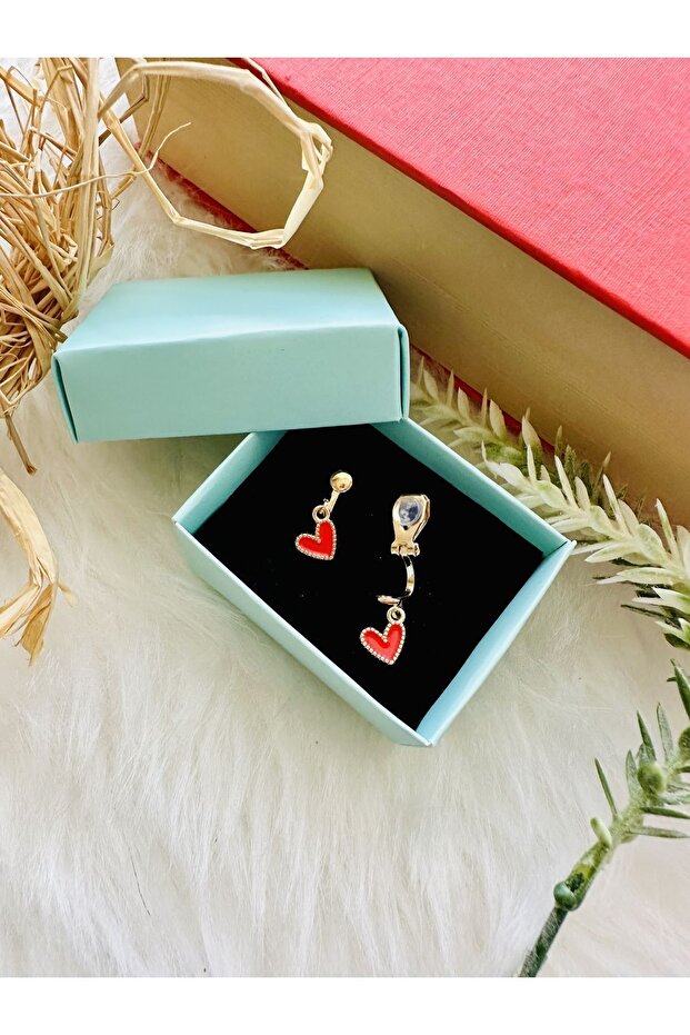 Clip-on children's earrings with mini hearts - no piercing earrings