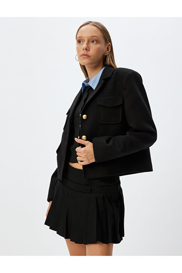 Seasonal Jacket with Classic Collar, Pocket Detail, and Buttons